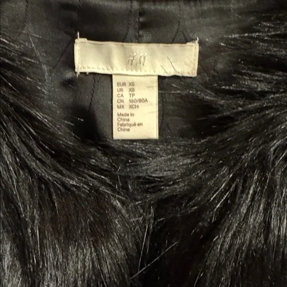 H&M Black Teddy Jacket - Picture 2 of 8